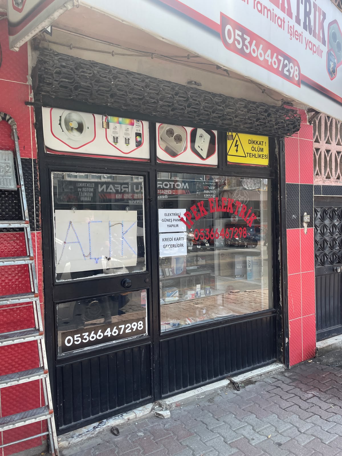 İpek Elektrik Mersin mağaza içi genel görünüm